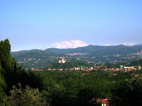 Rocca di Angera e Monte Rosa da Taino